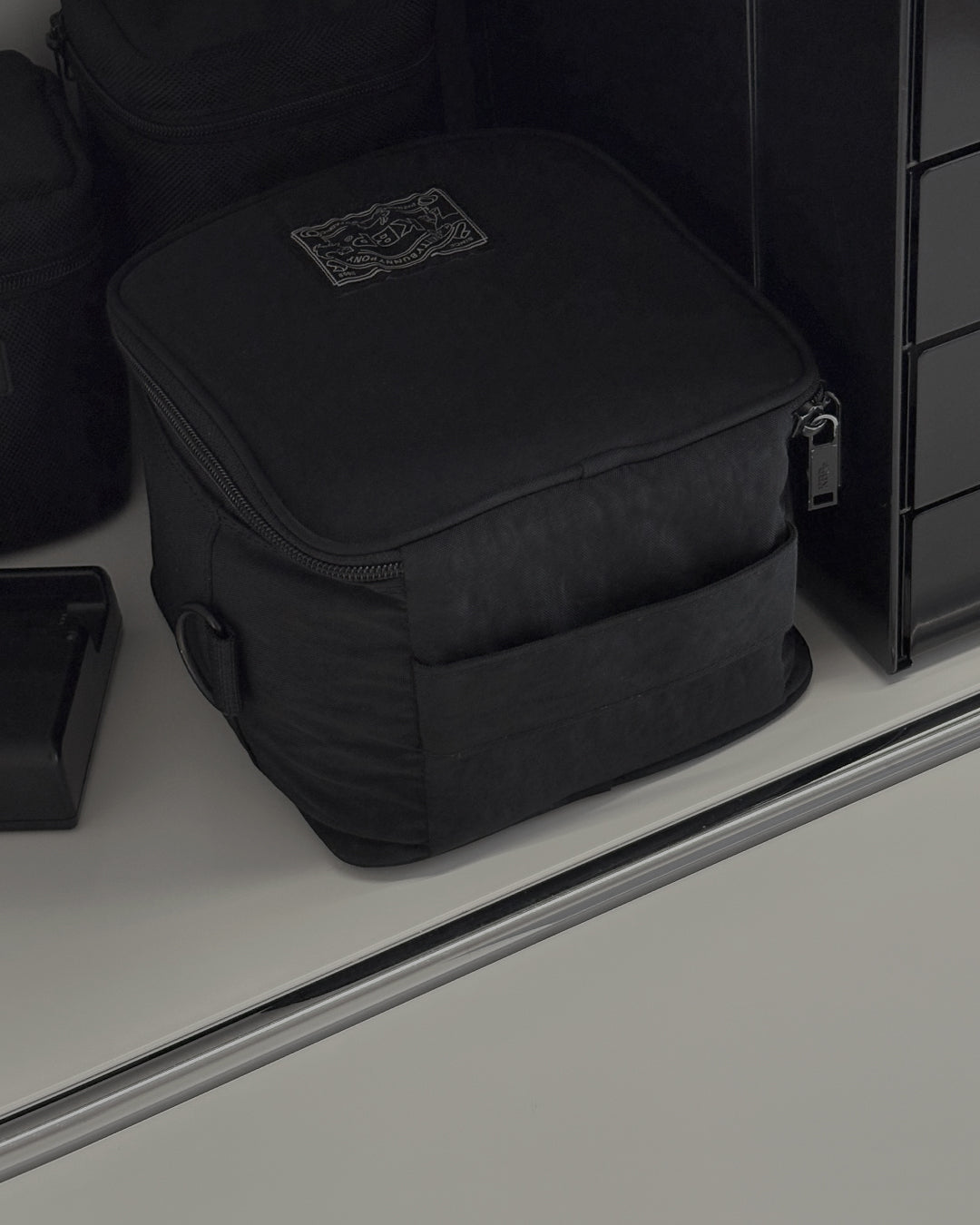 Easy Padding Box Bag