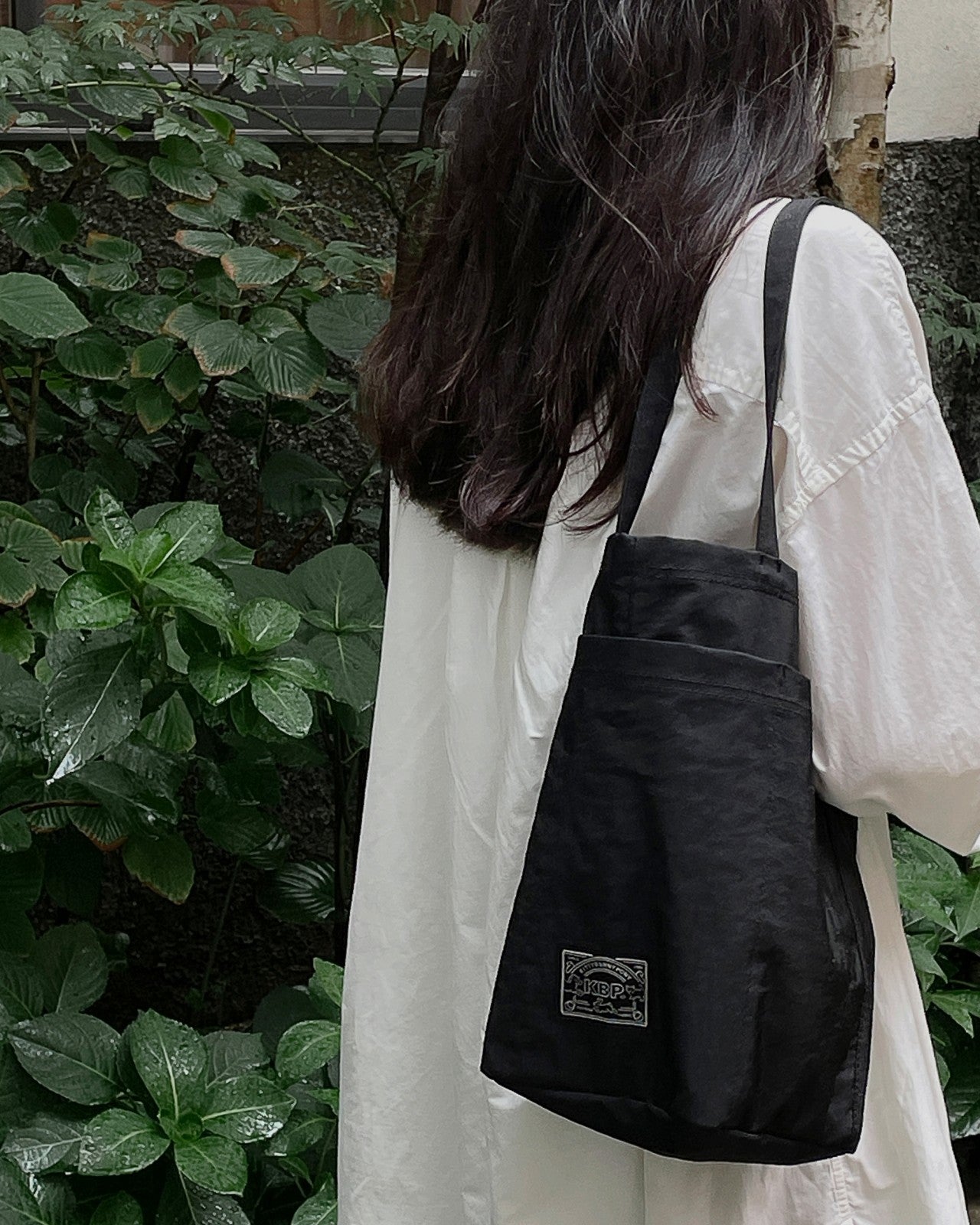 Easy Black Market Bag