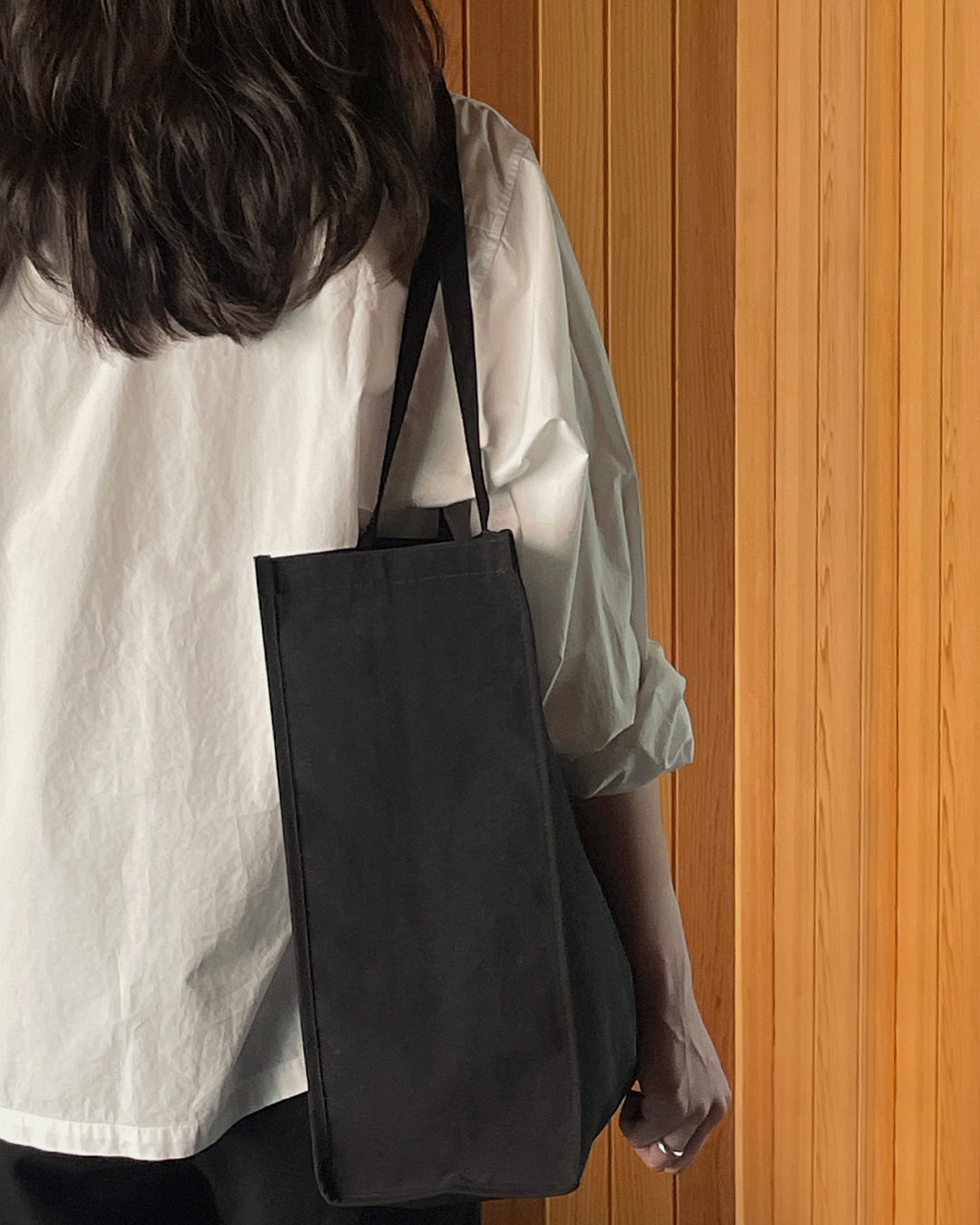 Easy Black Kunst Shoulder Bag