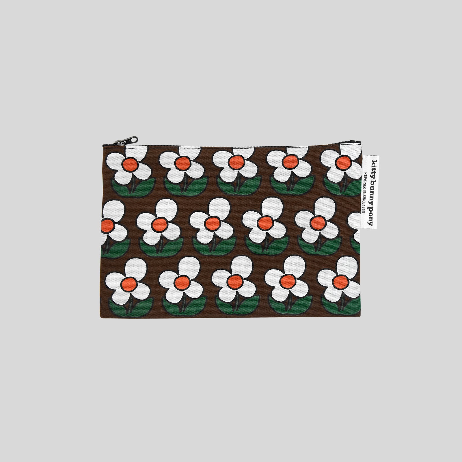 Little Daisy Farm Pouch