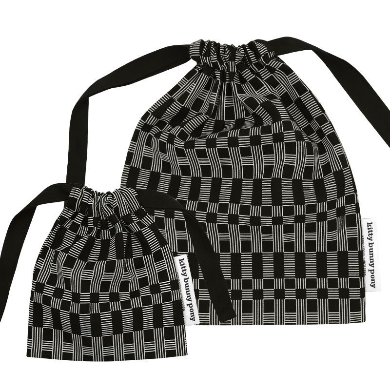 Loom Black String Pouch – kittybunnypony