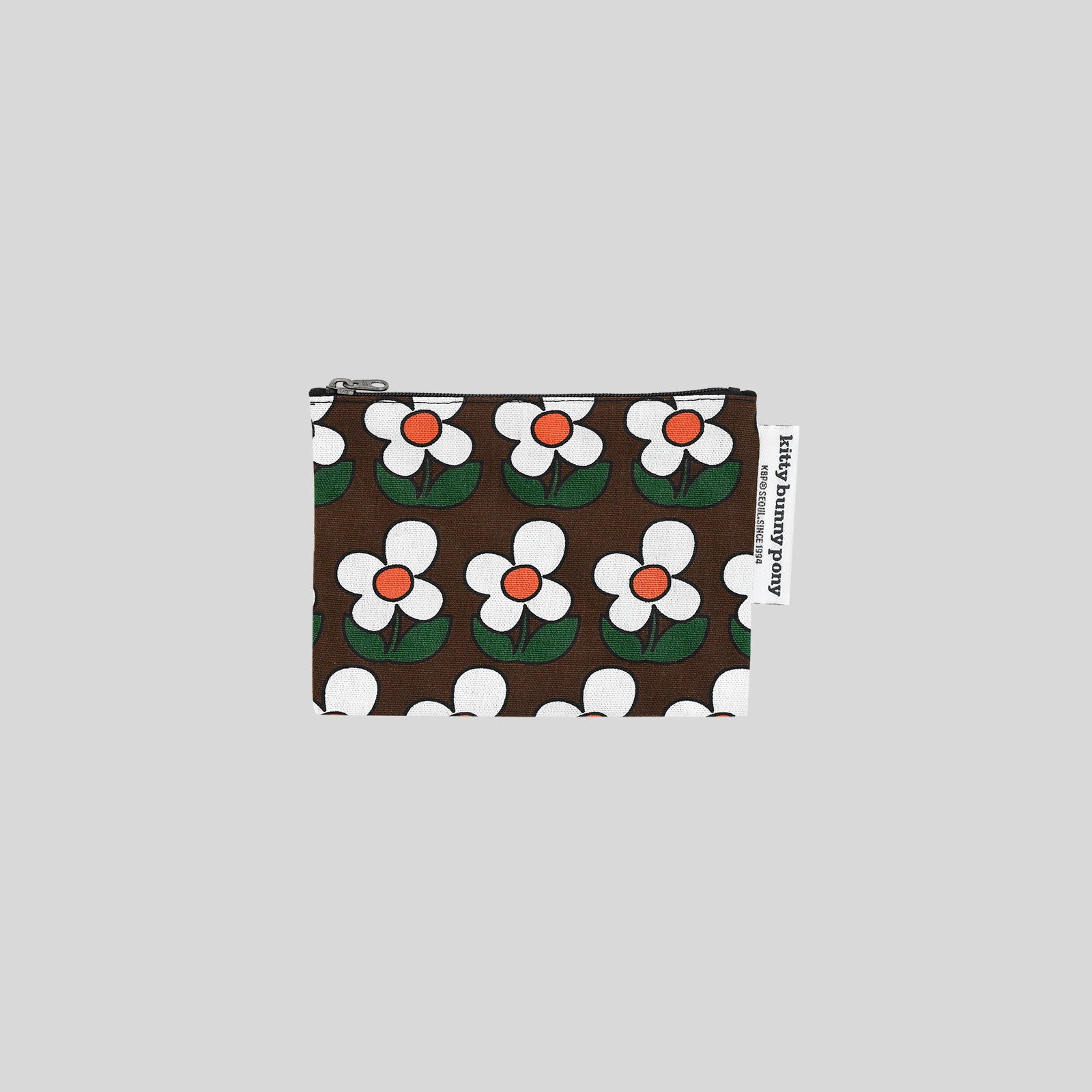 Little Daisy Farm Pouch